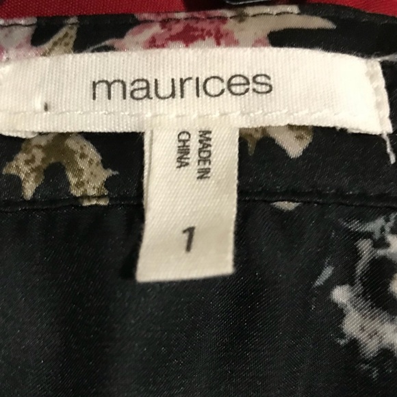 Maurice’s Winter 2018 Top - Picture 3 of 6